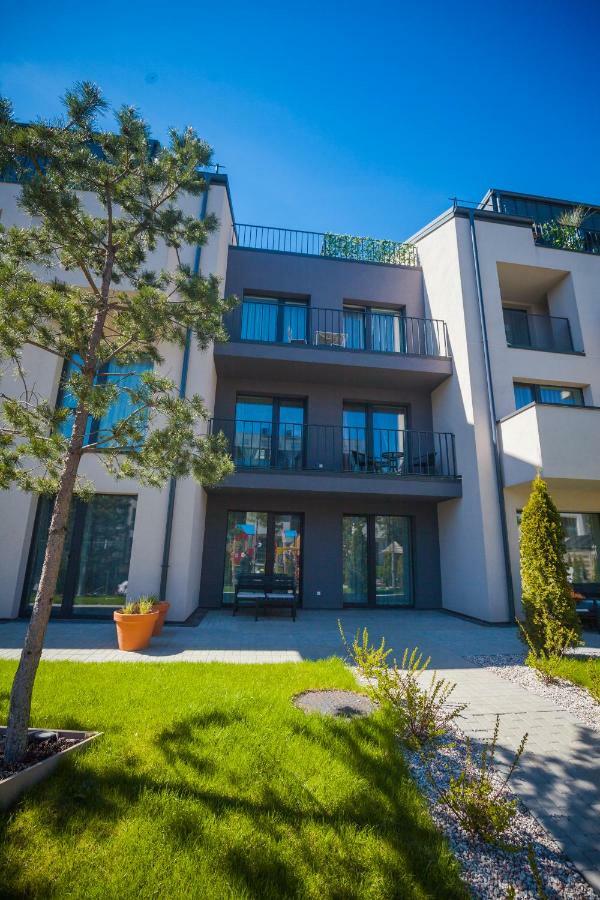 Windmill Apartments Паланга Экстерьер фото