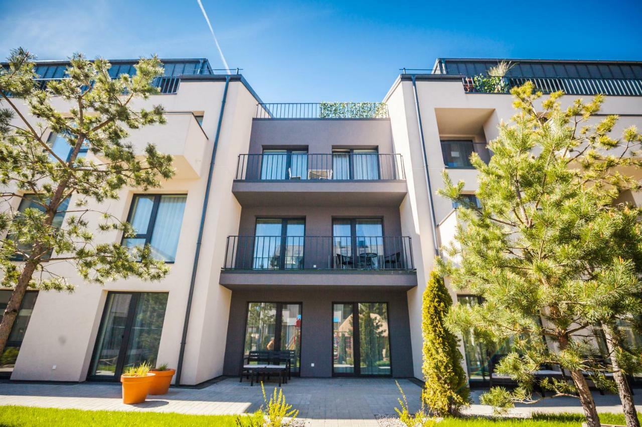 Windmill Apartments Паланга Экстерьер фото