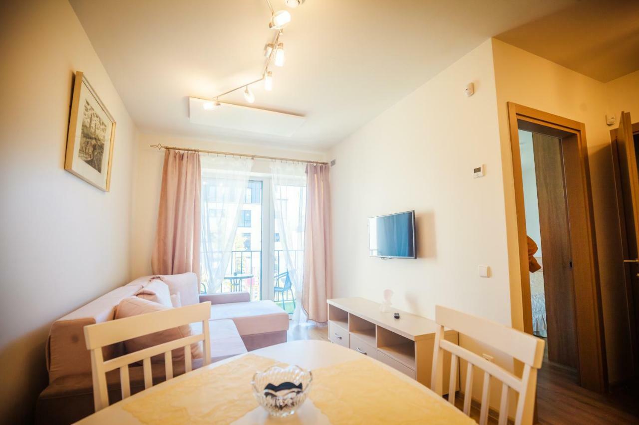 Windmill Apartments Паланга Экстерьер фото