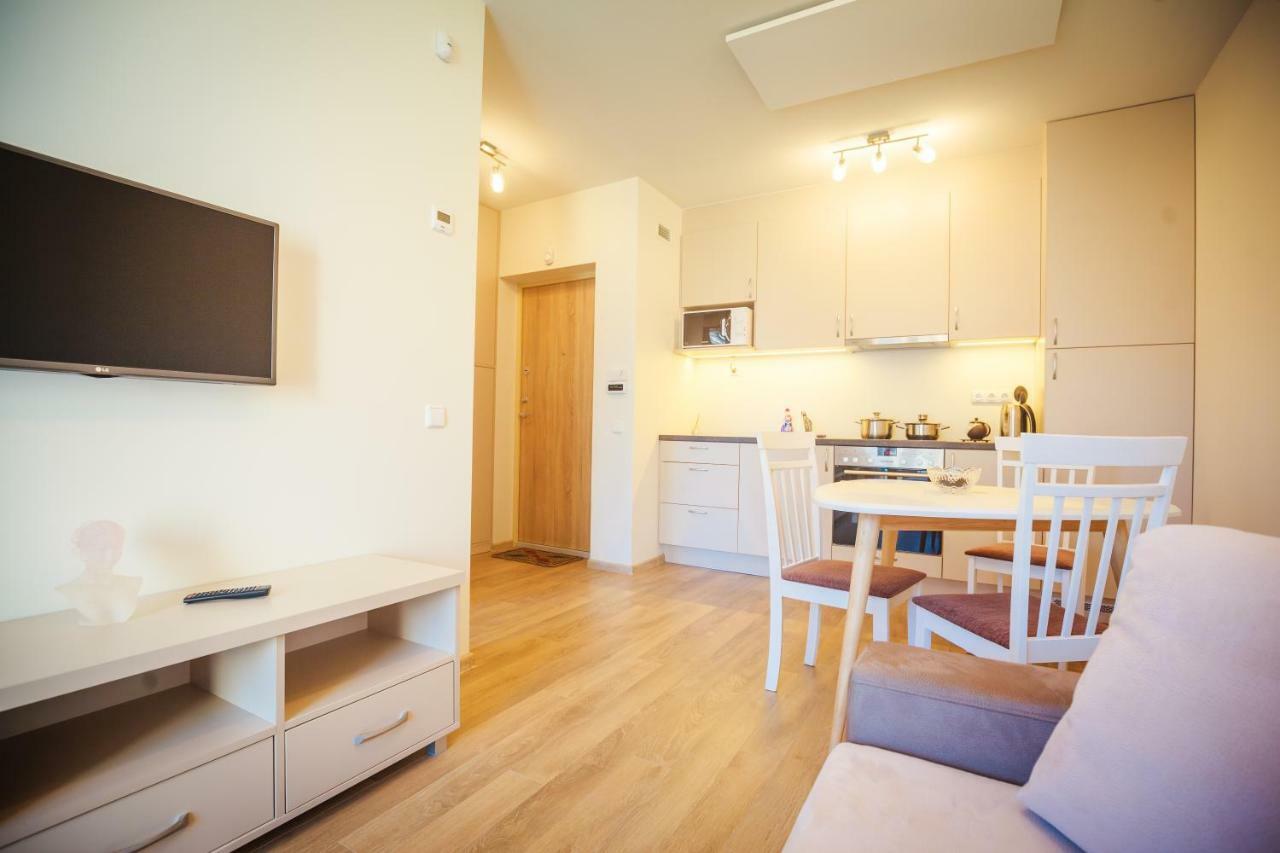 Windmill Apartments Паланга Экстерьер фото